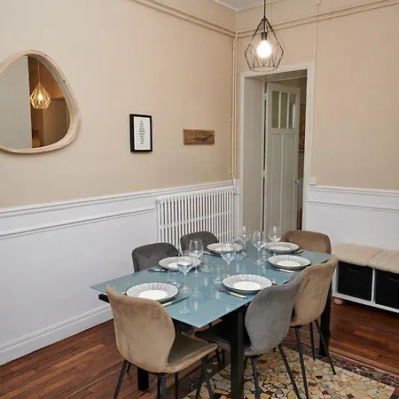 Hyper Centre 2 70m2 6 Personnes Reims