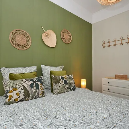 Hyper Centre 2 70m2 6 Personnes * Reims